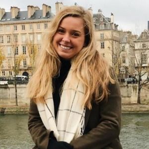 Meet your Posher, Lucie